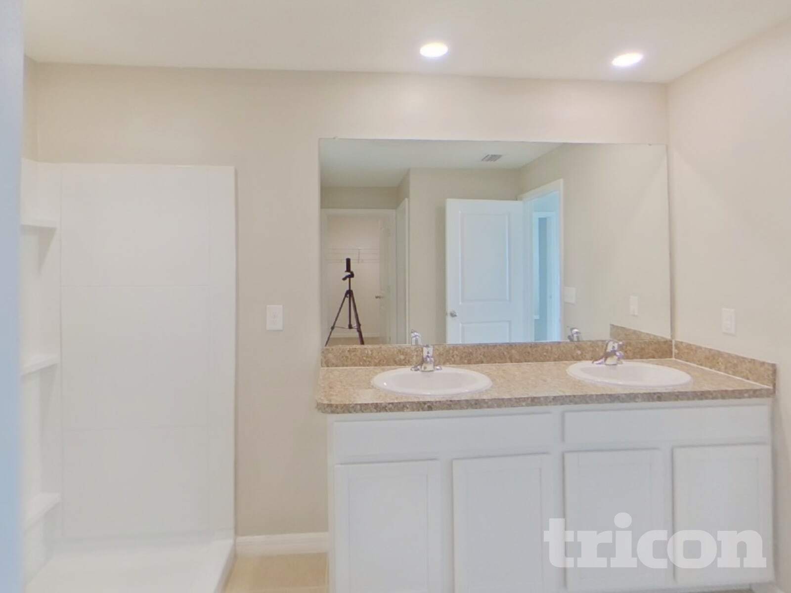 Building Photo - 2007 12th St SE