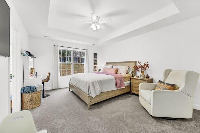 Building Photo - 1838 Patricia Dr