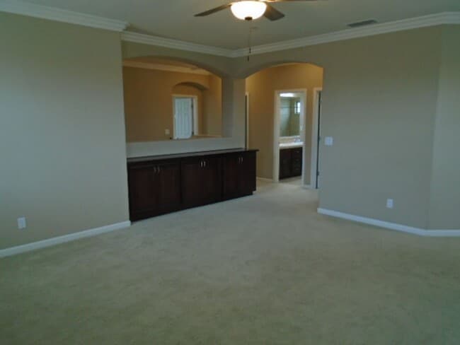 Building Photo - BEAUTIFUL 2 STORY IN WEST ROSEVILLE! 4 BEDROOM, 3 BATH, 3 CAR GARAGE, WITH LOW MAINTENANCE YARD!