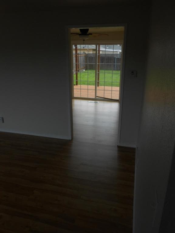 Building Photo - 386 30th Ave SE