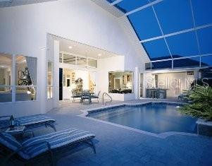 Building Photo - 811 W Henry St