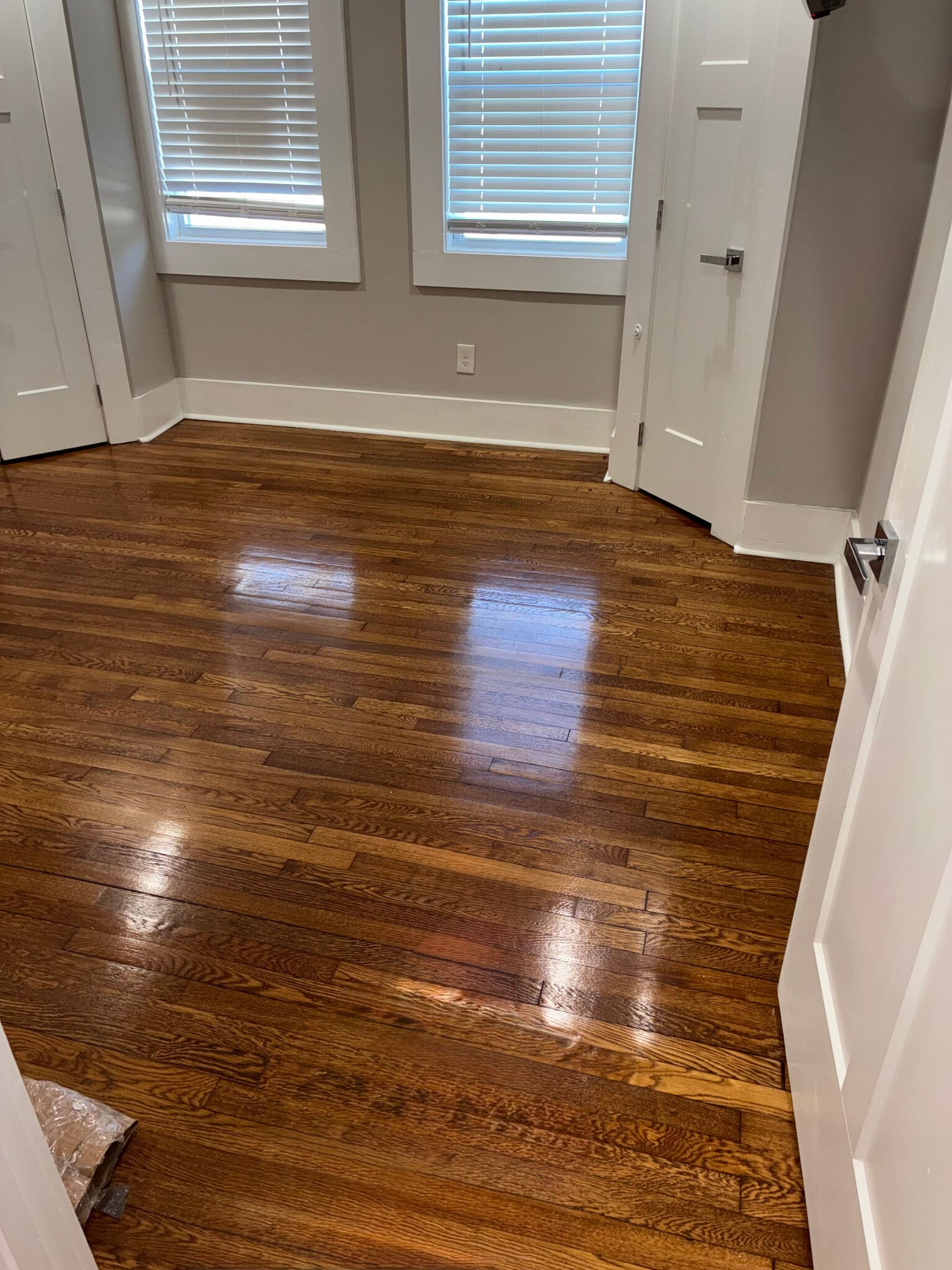 Building Photo - Room in House on Fiske St