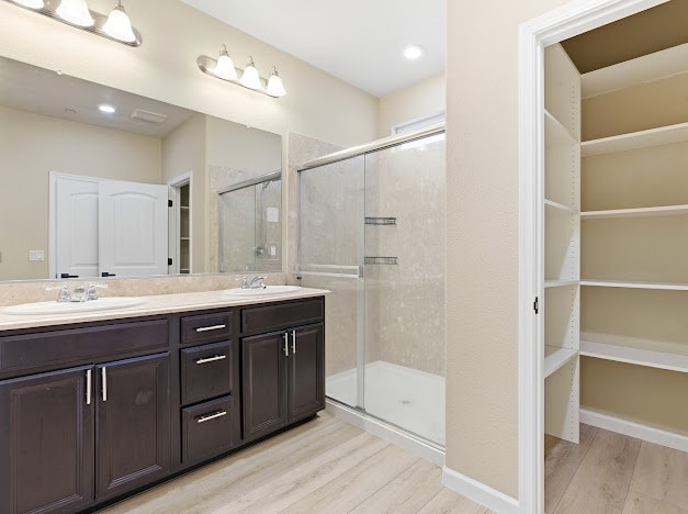 Building Photo - Spacious 3-bedroom home offering 1,785 sq ft of comfortable living space.