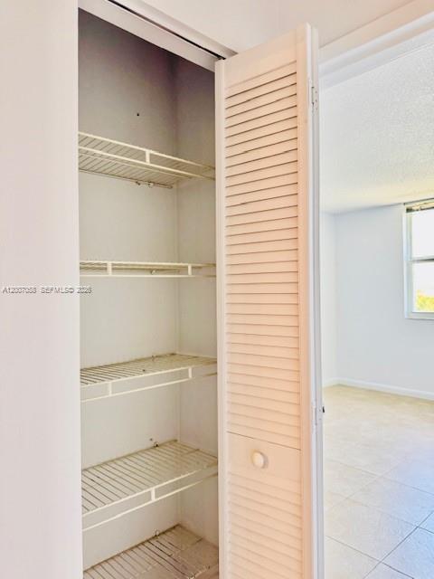 Building Photo - 2425 NE 135th St