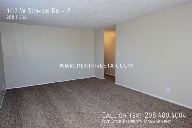 Building Photo - 107 W Siphon Rd