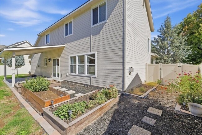 Building Photo - 3053 E Calabria Dr