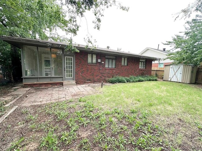 Building Photo - 4307 N Indiana Ave