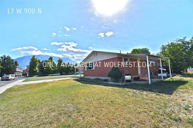 Building Photo - Lovely 4 Bed Orem Unit! No Deposit Option!