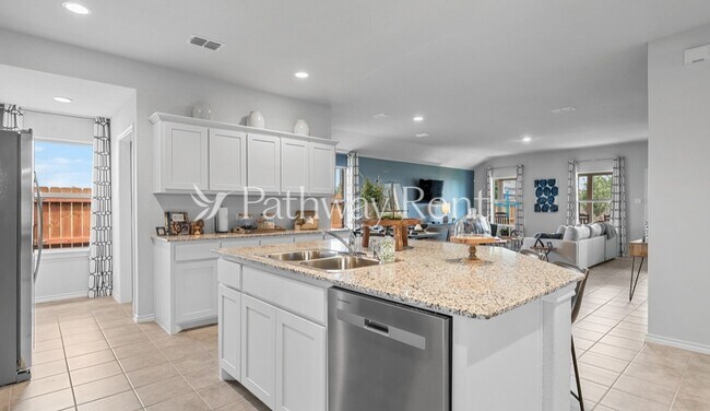 Building Photo - 8417 Hollymead Ln
