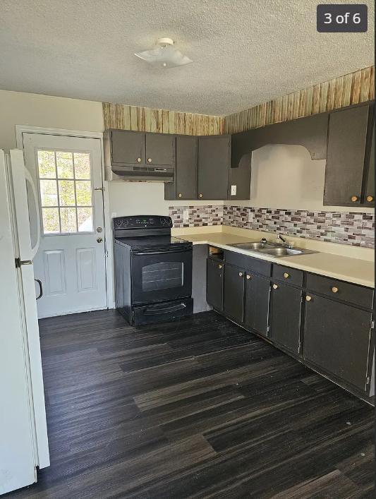 Building Photo - 203 Rainbow Row Dr