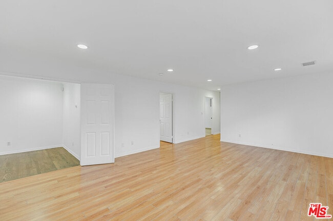 Building Photo - 19016 Wells Dr