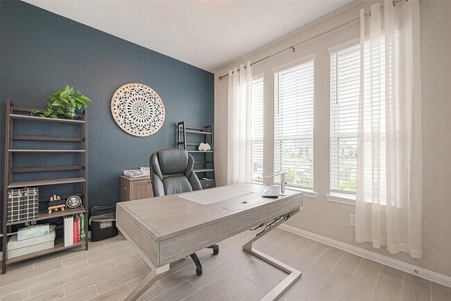 Building Photo - 3706 Savio River Ct