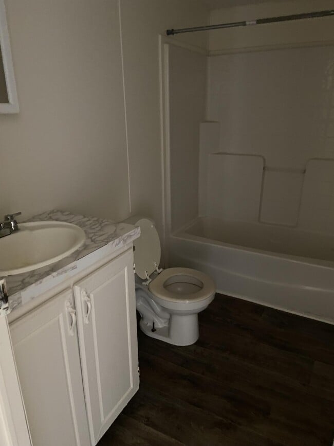 Building Photo - 4195 Bemiss Rd