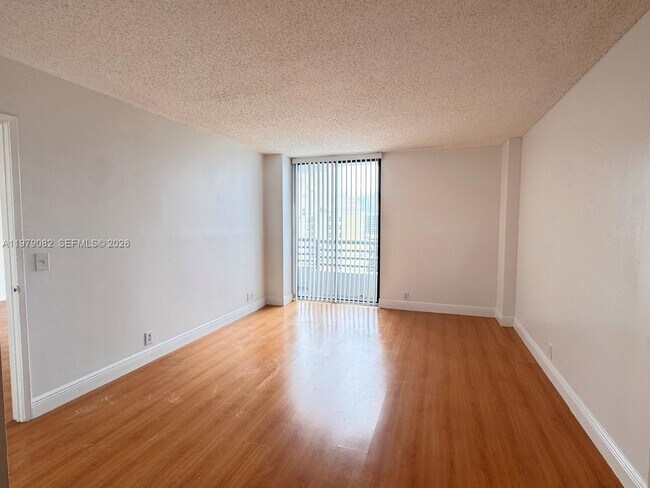 Building Photo - 3300 NE 191st St