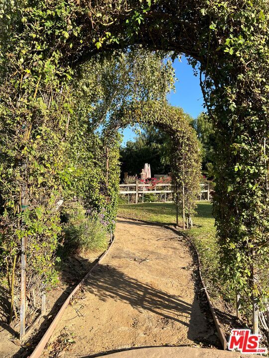 Building Photo - 13045 Ripple Creek Ln