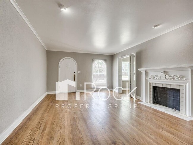 Building Photo - 3 Bedroom Home + 1 Bedroom Apartment near OCU and Uptown!