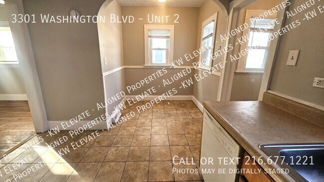 Building Photo - 3301 Washington Blvd