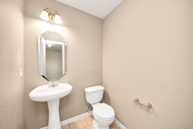 Building Photo - 3314 Fountain Hills Dr