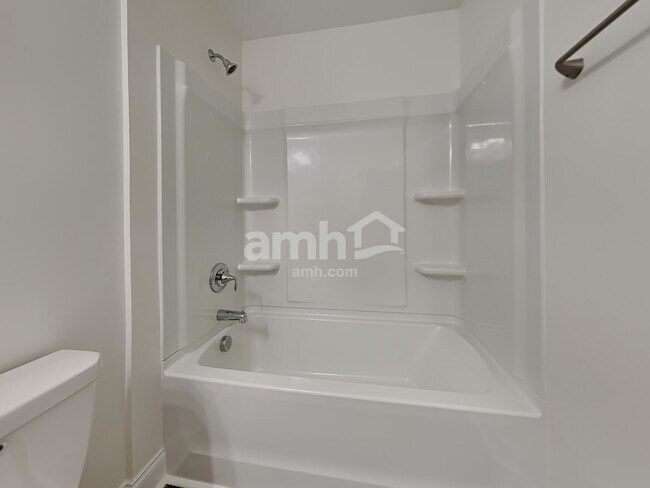 Building Photo - 302 West St