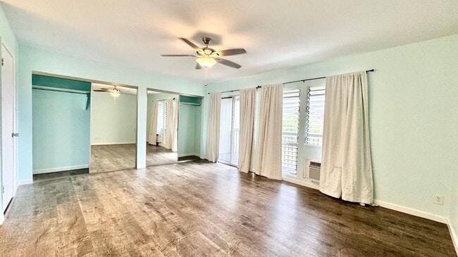 Building Photo - UPDATED 3 BEDROOM WITH 2 CAR GARAGE IN AIEA