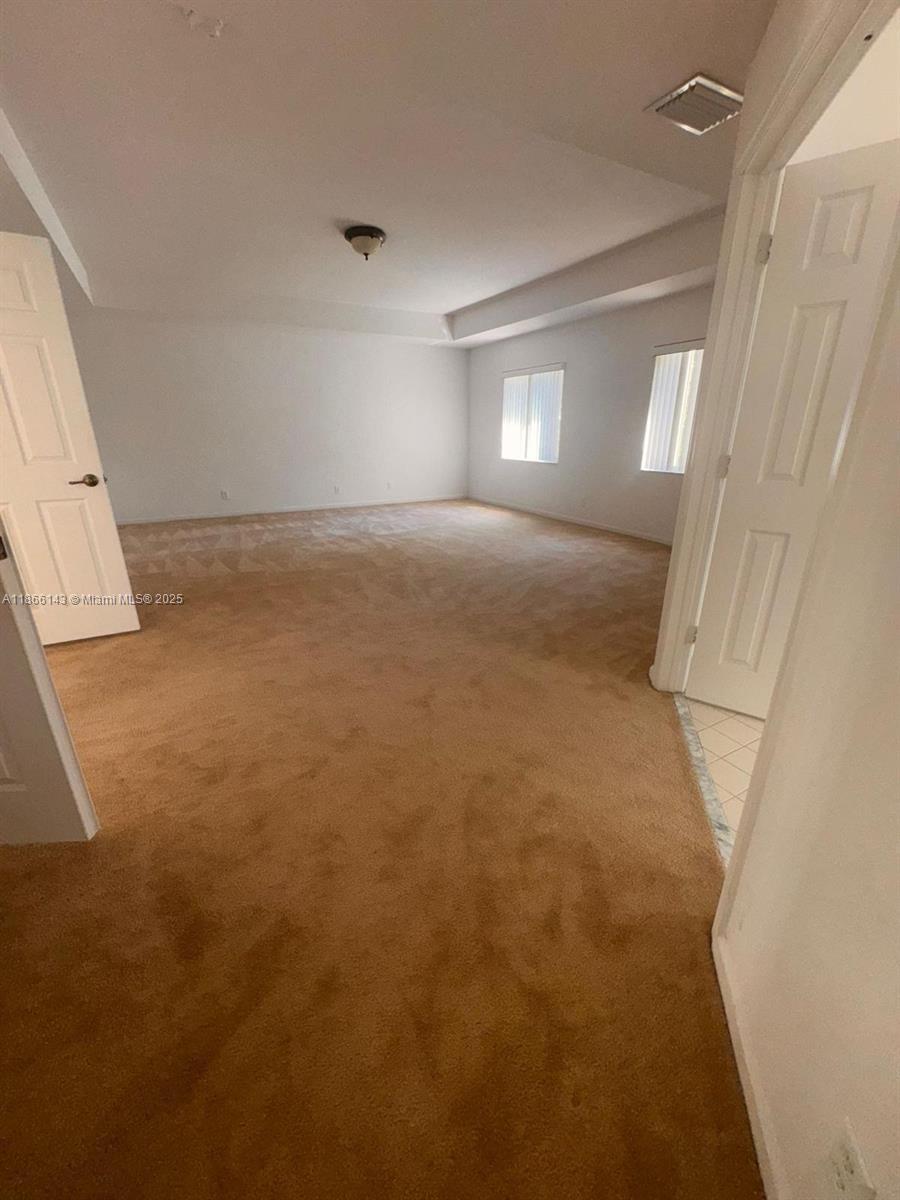 Building Photo - 1309 Alicante Ct