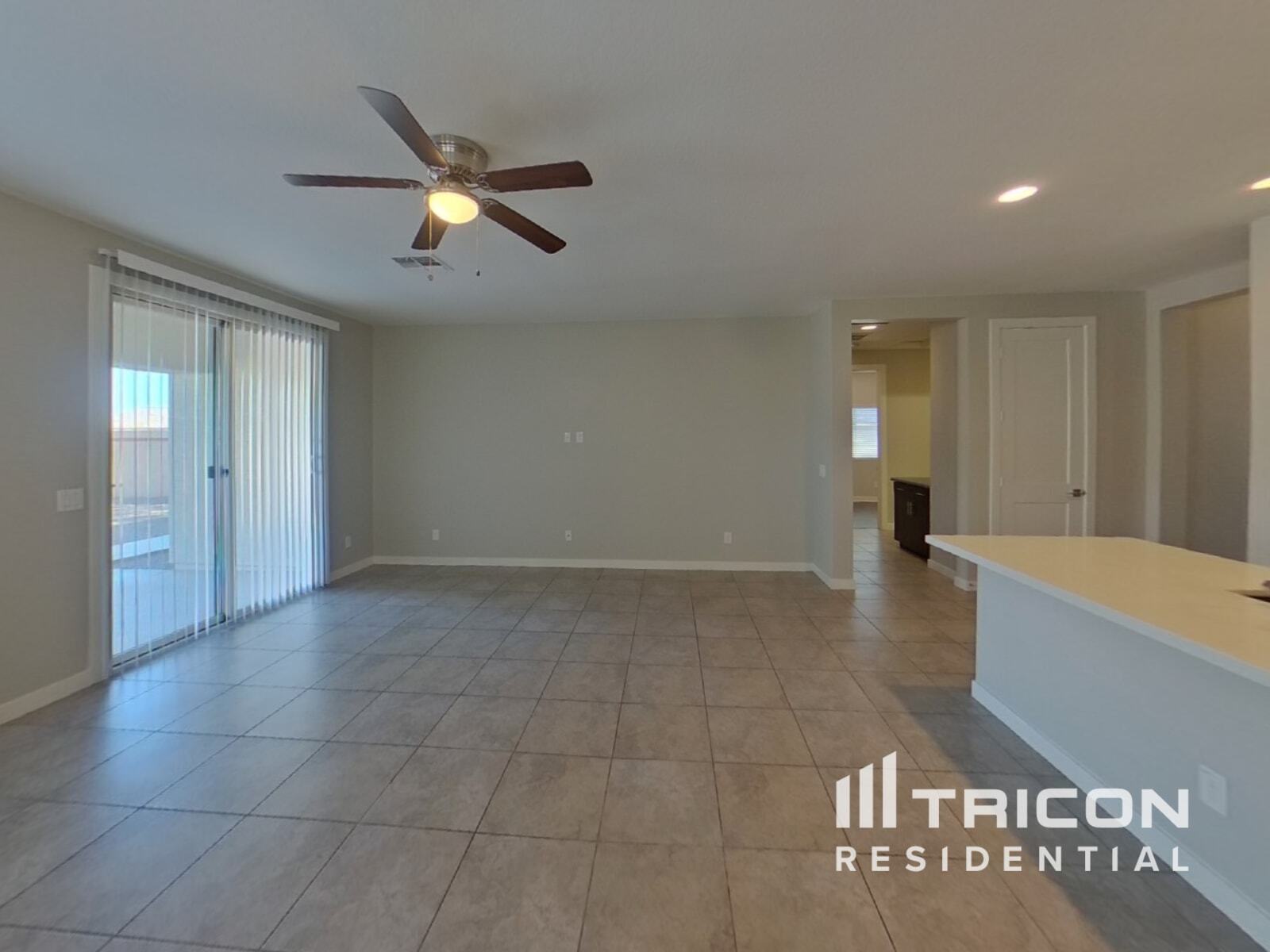 Building Photo - 42288 W Posada Dr