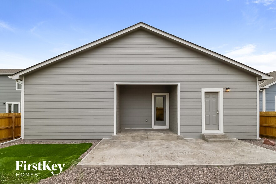 Building Photo - 9784 Borderpine Way