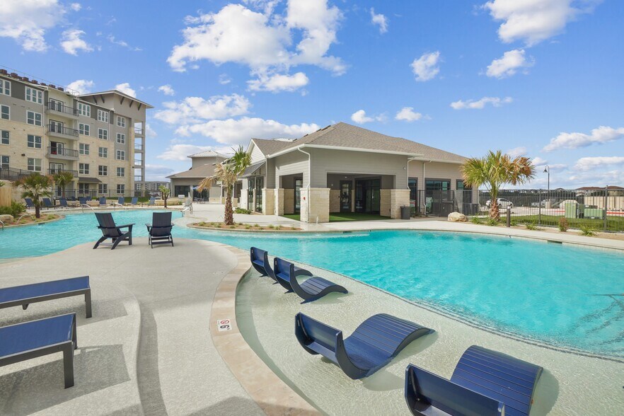 Vue Sonoma Verde 18531 Kyle Seale Pky San Antonio TX 78255