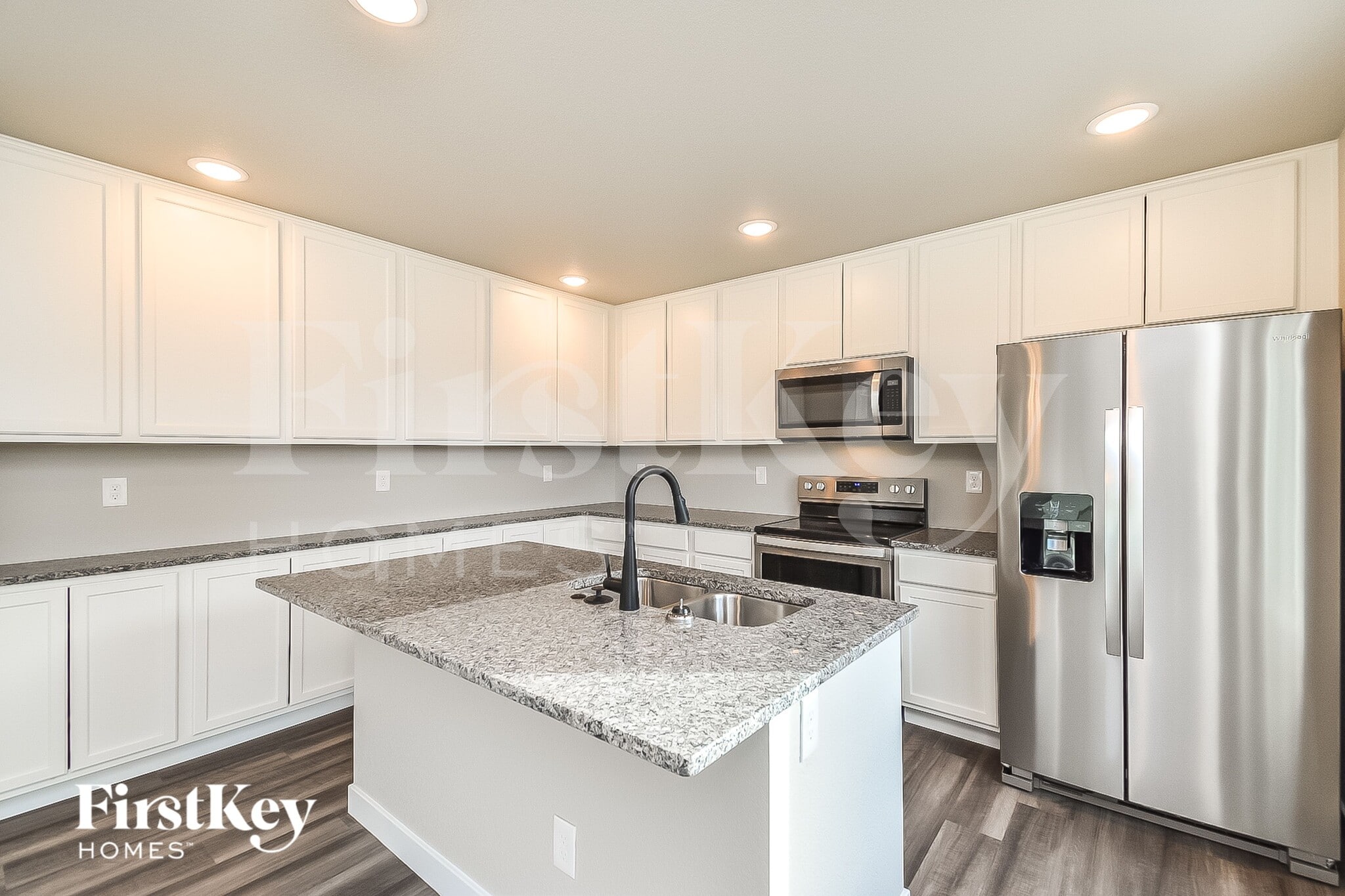 Building Photo - 10189 Luneth Dr