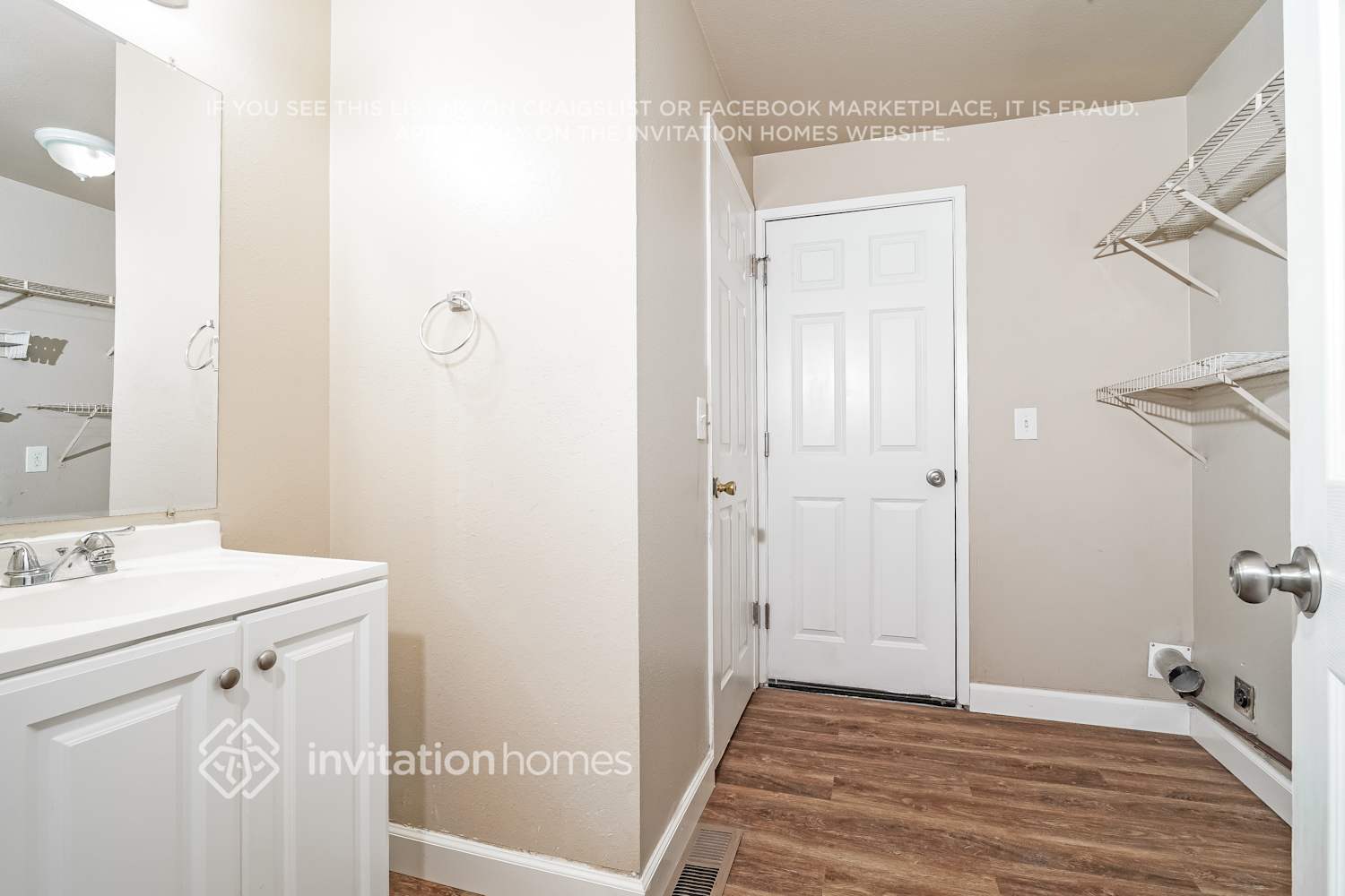 Building Photo - 29825 45th Ave S