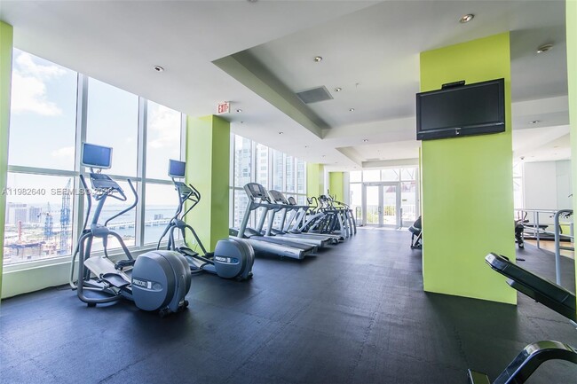 Building Photo - 133 NE 2nd Ave