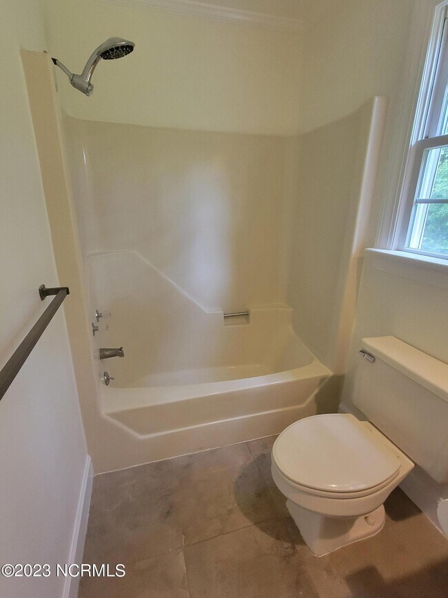 Building Photo - 4505 Wentworth Ct