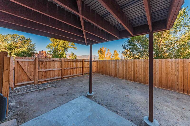 Building Photo - 6731 Dublin Loop W
