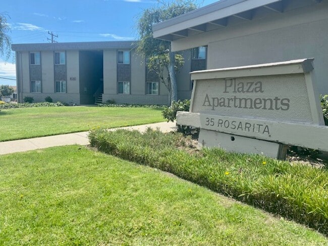 Building Photo - Plaza Apartments