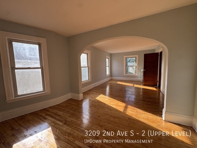 Building Photo - 3209 2nd Ave S