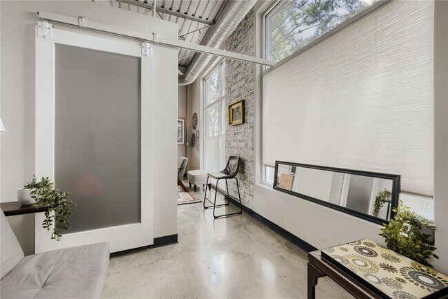 Building Photo - 5200 Peachtree Rd