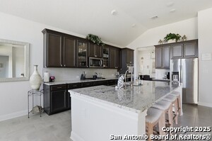 Building Photo - 2551 Verona Wy