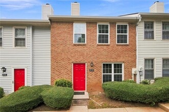 Building Photo - 218 Mill Creek Pl