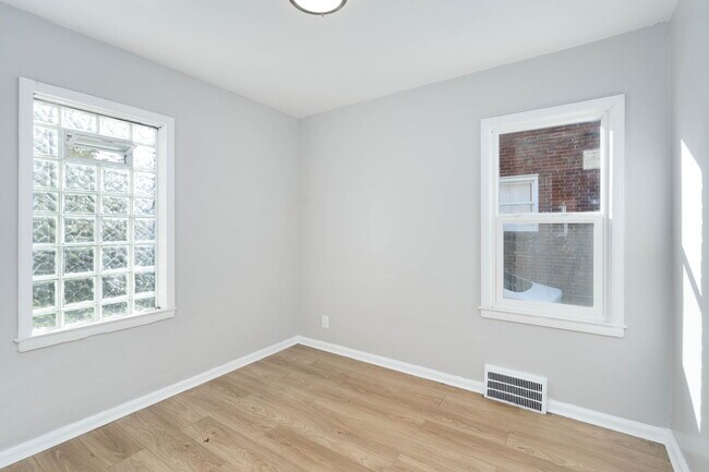 Building Photo - 11716 Coyle St