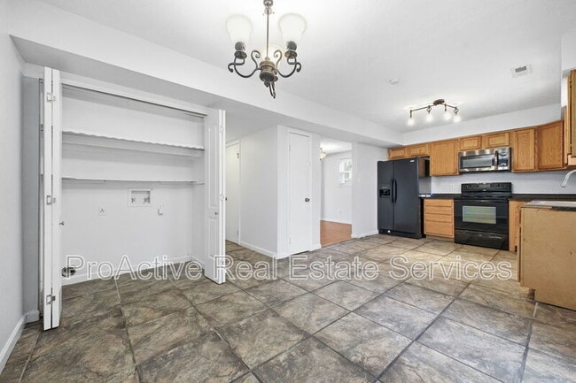 Building Photo - 3228 Dunnbury Ct