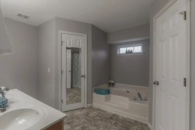 Building Photo - 436 Addie Dr