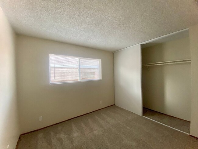 Building Photo - 33935 13th St