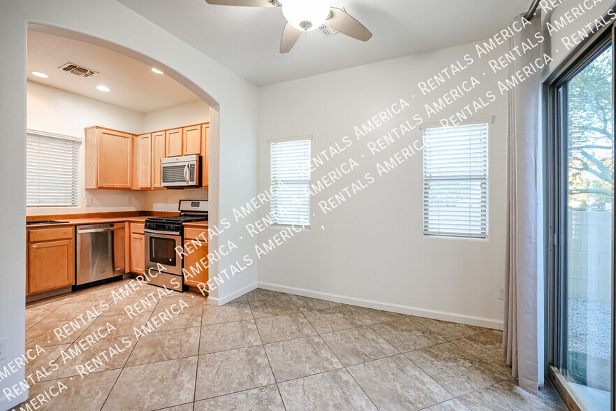 Building Photo - 22076 N 103rd Ln