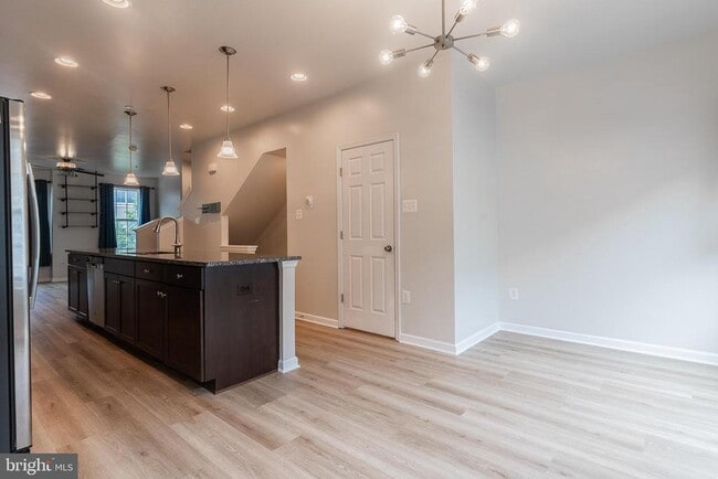 Building Photo - 7173 Brick Kiln Cir