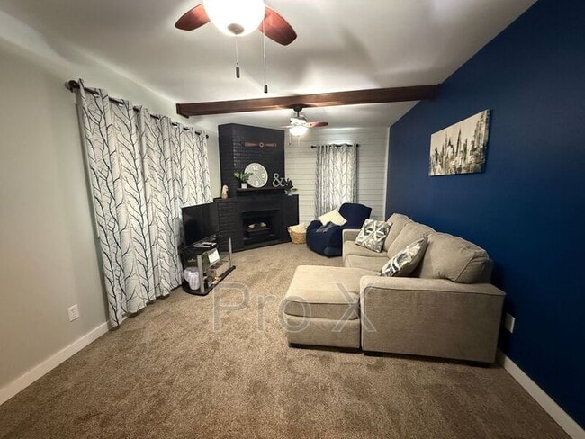 Building Photo - 415 N Pennsylvania St