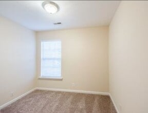 Building Photo - 1138 Phelissa Dr