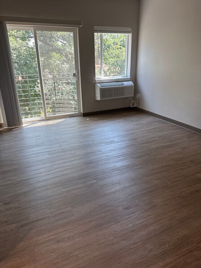 Building Photo - Beautiful, Brand New Studio Near CSU!