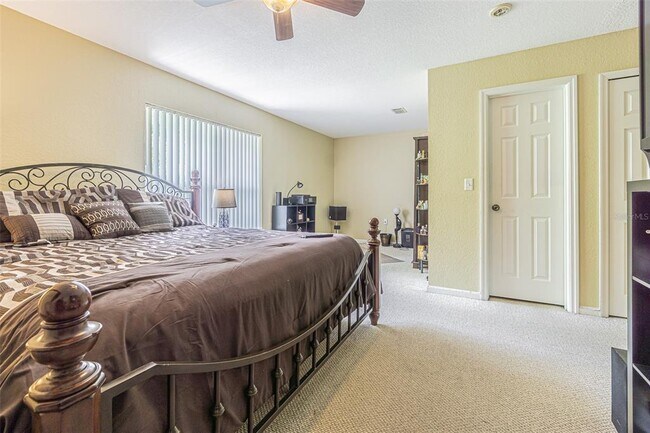 Building Photo - 6208 Clifton Palms Dr