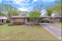 Building Photo - 6505 Chippewa Dr