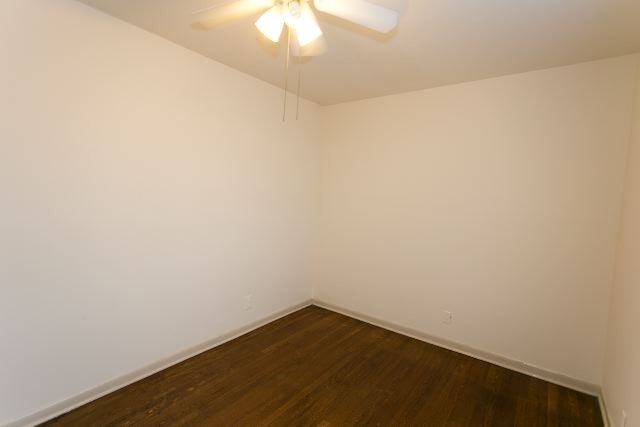 Building Photo - 5746 N Winthrop Ave